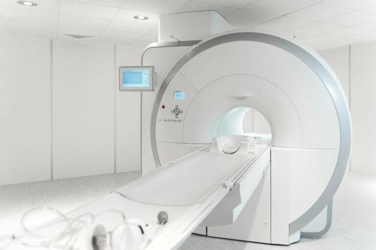 MRI: Magnetic Resonance Imaging | History, Mechanism & Usage