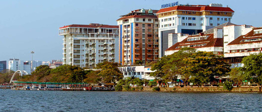 Tourist Places in Ernakulam - Marine Drive