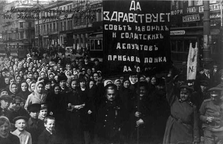 russian-revolution-roots-course-consequences