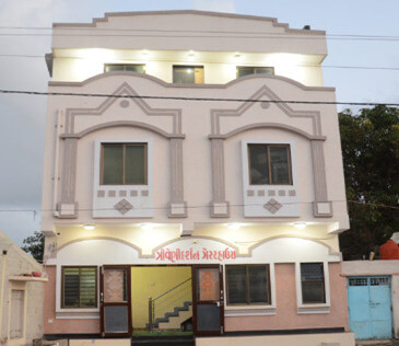 hotels in Prayagraj - Hotel Rahi Triveni Darshan