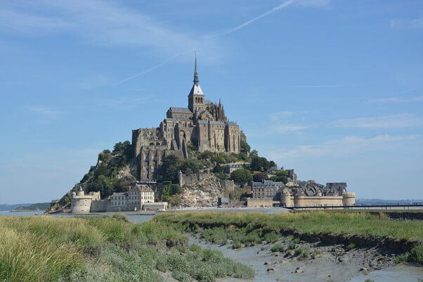 Tourist Places in France - Saint-Mont Michel