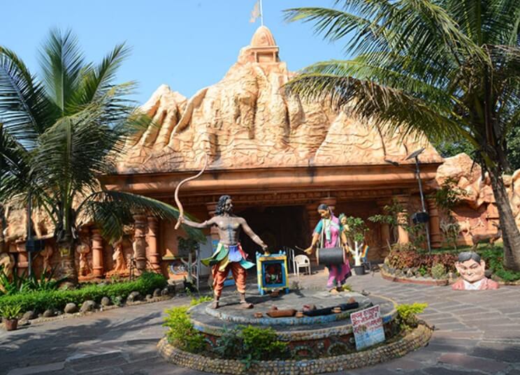 Tourist Places in Kolhapur-Siddhagiri Museum